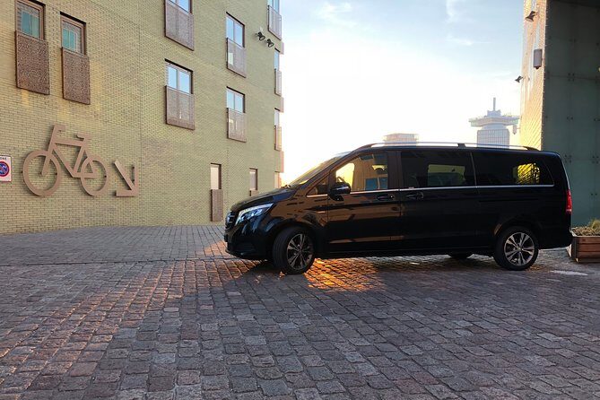 1-15 persons Taxi or Bus Transfer Amsterdam in Amsterdam City - FAQ