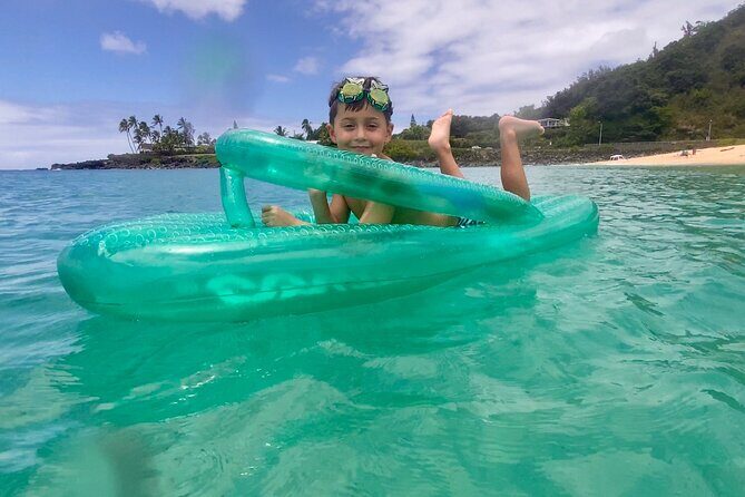 1/2 Circle Island & North Shore Fun with The Surf Bus - Haleiwa Town and Lunch