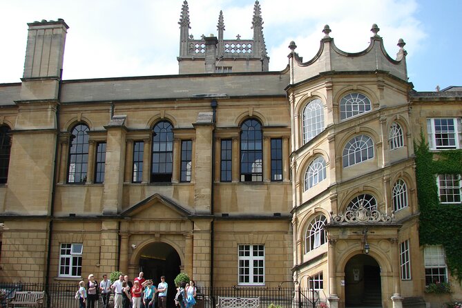 1.5-hour Oxford City and University Walking Tour - The Real Value Proposition