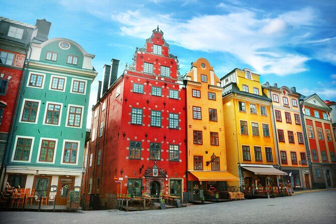 1.5-hour Stockholm Old Town Walking Tour - Key Points