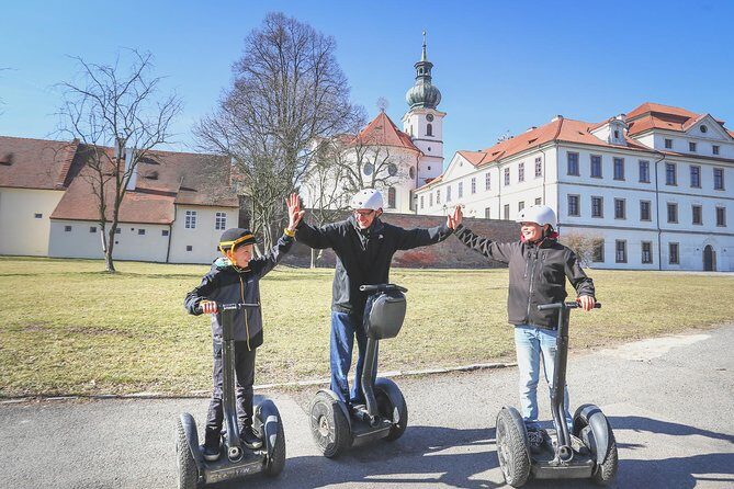 1.5h Small Group Segway Tour & Free Taxi Transfer with PragueWay - FAQs