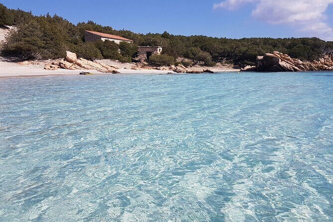 1-Catamaran tour to the Maddalena Archipelago from Cannigione - FAQs