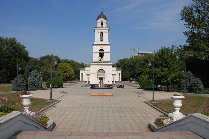 1 DAY from Moldova:City Tour Chisinau -Transnistria SOVIET TOUR - Who Will Love This Tour?