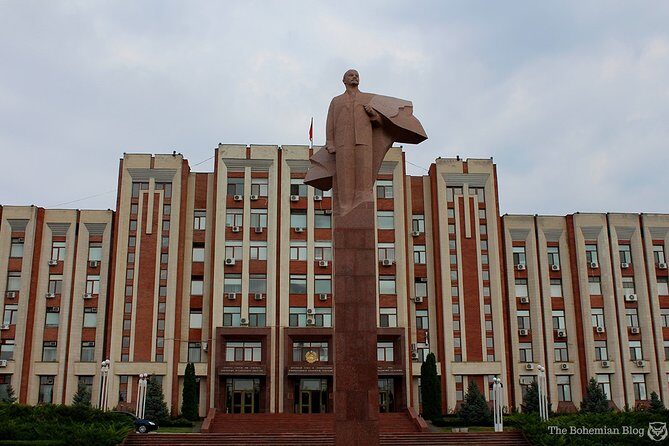 1 DAY: Transnistria tour from Chisinau with local guide - Introduction to the Transnistria Tour