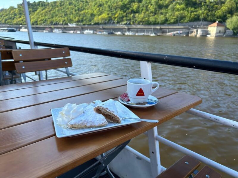 1 hour boat cruise with fragrant coffee and homemade strudel - A Relaxing Way to See Prague: The 1-Hour Boat Cruise with Coffee and Strudel