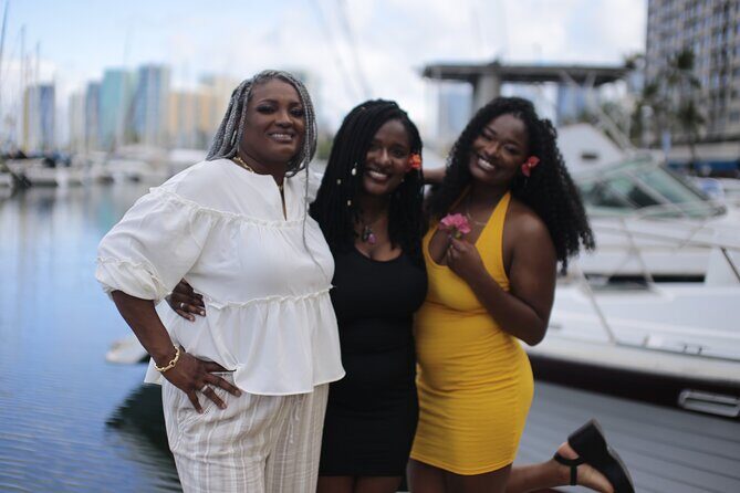 1 Hour Family/Group Photography Honolulu Beautiful and Magical - Who Would Benefit Most?