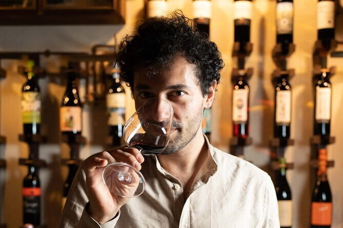 1-Hour Guided Tuscan Wine Tasting in Florence - Key Points