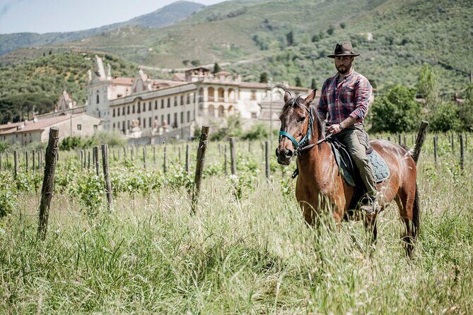 1 hour horseback ride in Valgraziosa Pisa - Key Points