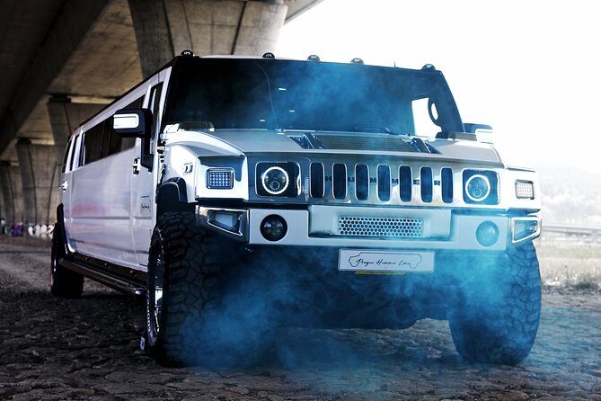 1 Hour Prague Party Hummer Limousine Ride - What’s It Like to Ride in a Hummer Limousine Through Prague?