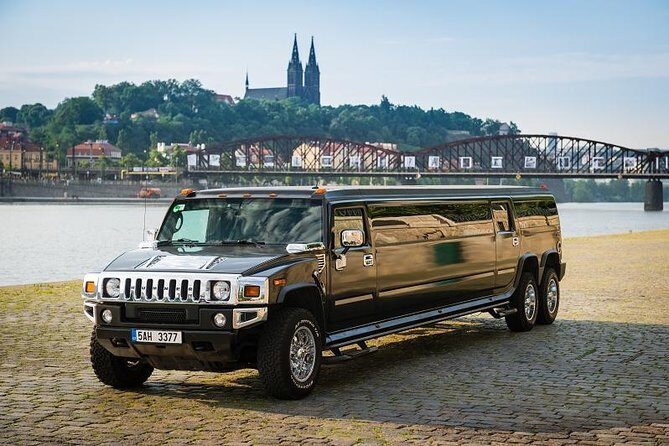 1 Hour Prague Party Hummer Limousine Ride - What Do Reviewers Say?