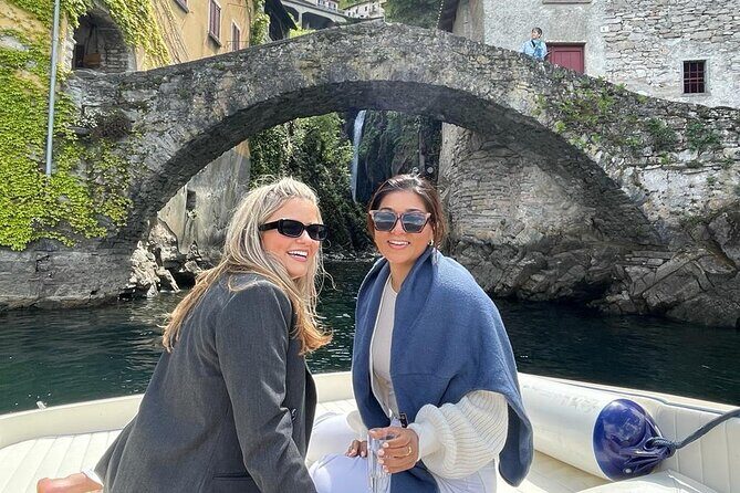 1 Hour Private and Guided Cruise to Lake Como Mostes motorboat - Setting Sail on Lake Como: What to Expect