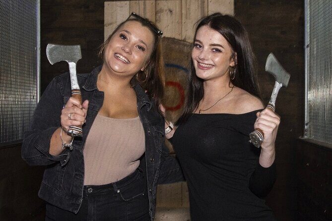 1 hour Private Axe Throwing Experience in Eastbourne - What to Expect During Your Axe Throwing Experience