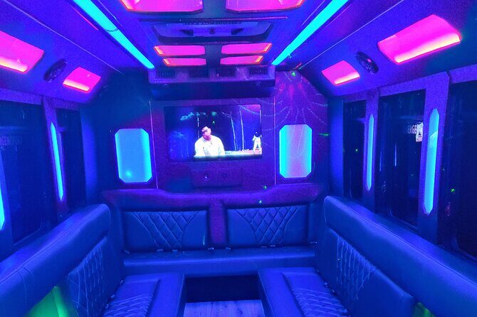 1 Hour Private Las Vegas Party Bus Tour - What It’s Like on the Bus