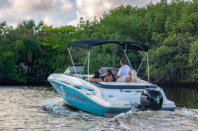 1 Hour-Relaxing Private Boat Tour - Fort Lauderdale (Up to 6 Pax) - FAQs