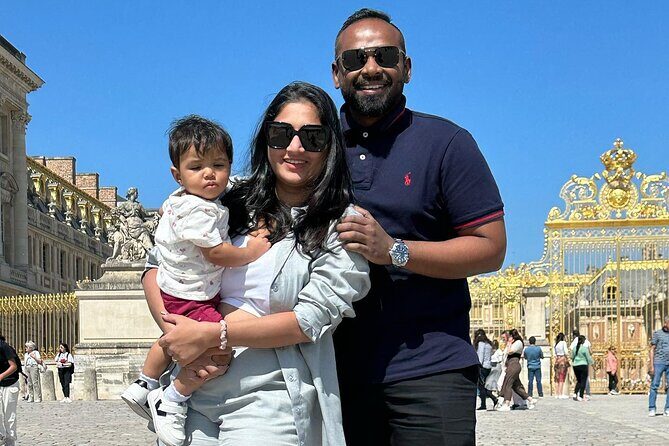 1 Way Private Transfer from Your Paris Hotel to Versailles Palace - Arrival at Versailles