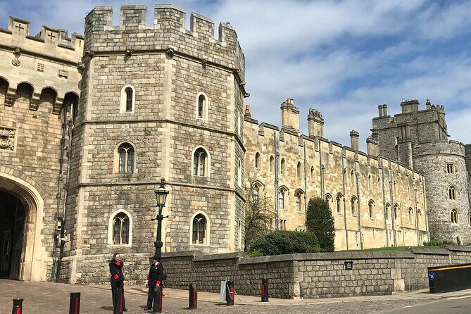 1,000 Years of Royal History from Windsor to Eton: A Self-Guided Audio Tour - A detailed look at what this tour offers