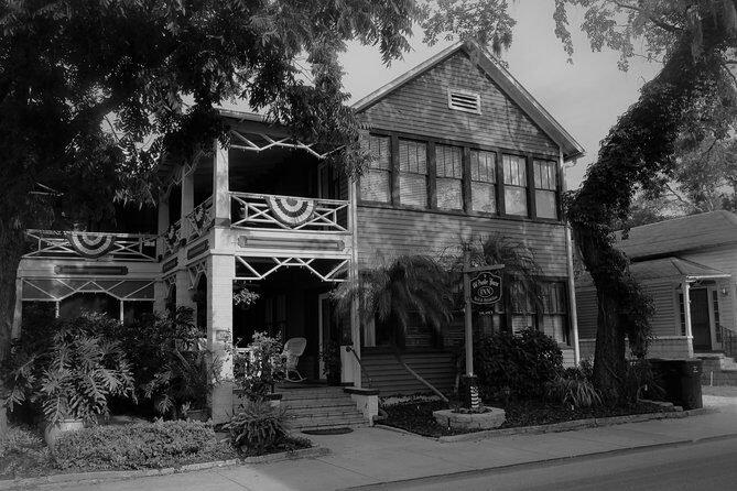 10:30pm Shadows of the Supernatural Tour - Is It Worth the Price?