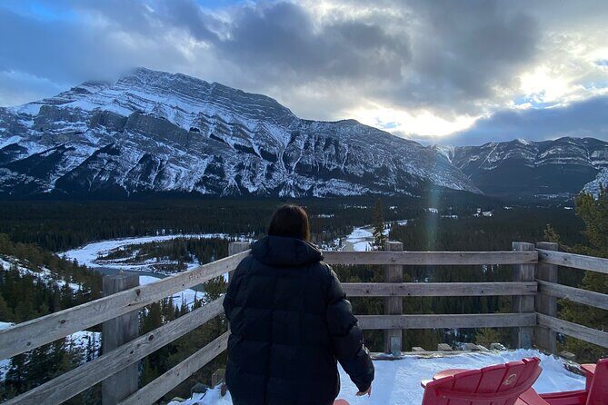 $1100cdn Private Tour Transportation Driver Guide of Banff! - FAQ