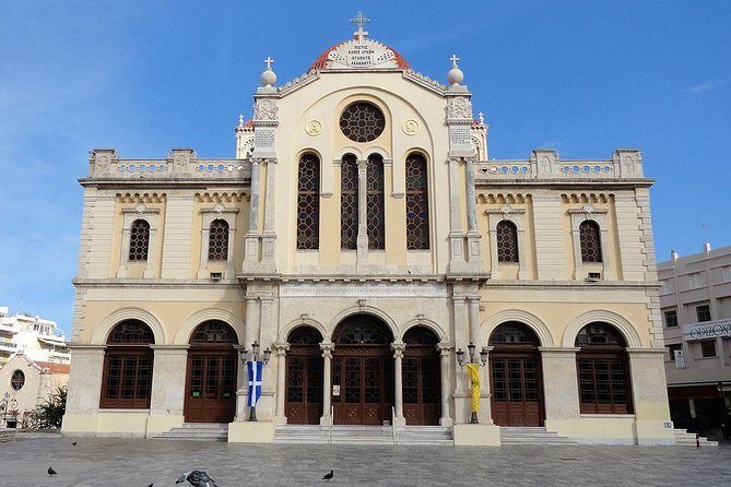 12 Tastings of Heraklion city - walking culture tour - Who Should Consider This Tour?