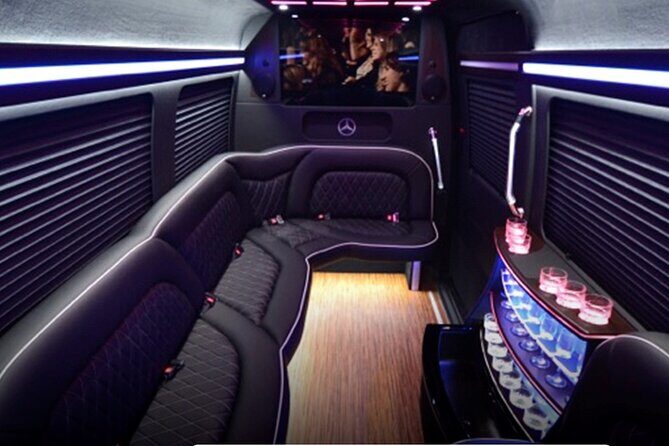 14 Passenger Luxury Sprinter Party Bus Ft Lauderdale 3 hour - Key Points