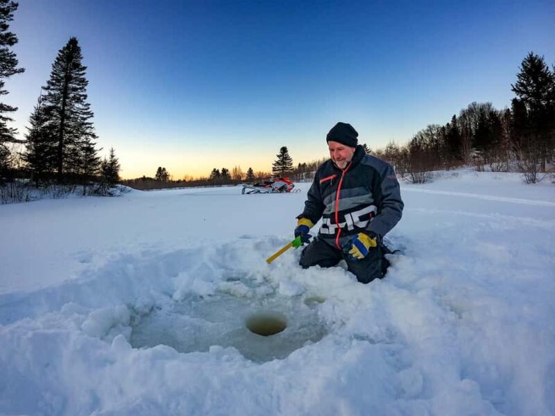 15 min. Tadoussac : Family-Friendly Ice Fishing Experience - Review Highlights and Real Experiences