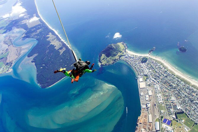 15,000ft Tandem Skydive in Bay of Plenty - FAQ