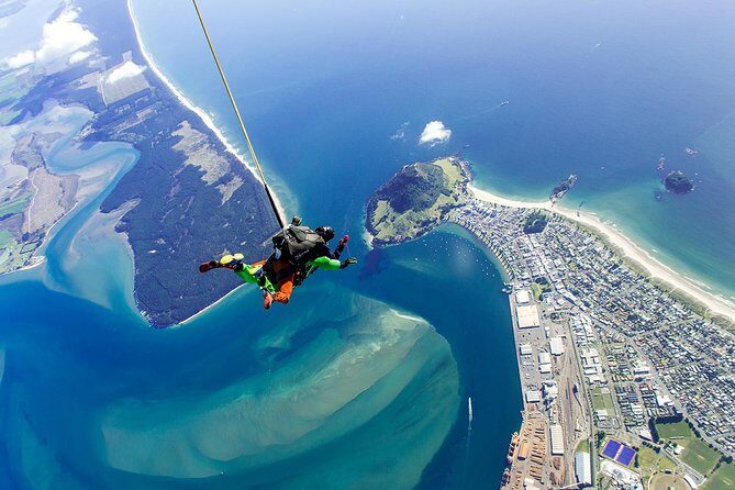 15,000ft Tandem Skydive in Tauranga - Bay of Plenty - Introduction