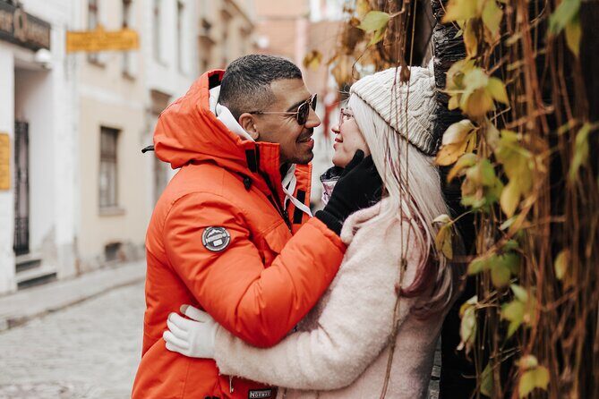 1H Private Photoshoot in Old Town of Riga - Authentic Feedback from Past Participants