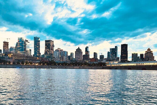 1h-Relaxing day or sunset cruise in Montreal - What to Expect on Your Montreal Electric Pontoon Cruise