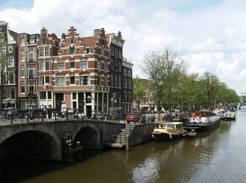 2.5-Hour Amsterdam Sightseeing Tour by Bike - What to Expect from the Tour