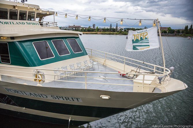 2.5-hour Dinner Cruise on Willamette River - Frequently Asked Questions