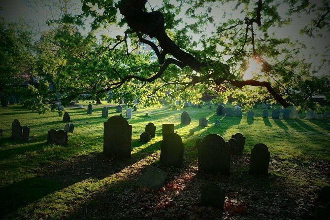 2.5-Hour Salem History & Sightseeing Guided Walking Tour - Highlights of the Tour