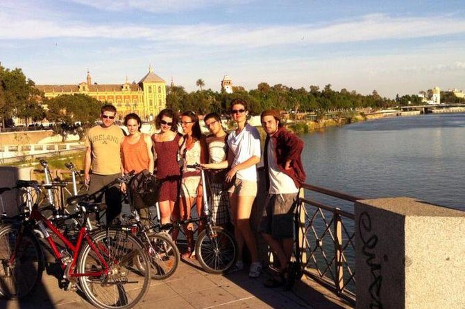 2.5-Hour Seville City Bike Tour - Key Points