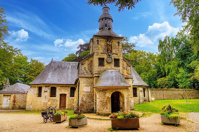 2.5-hour Vintage Sidecar Tour of Honfleur & Heights with Tasting - Exploring the Manoir dApreval