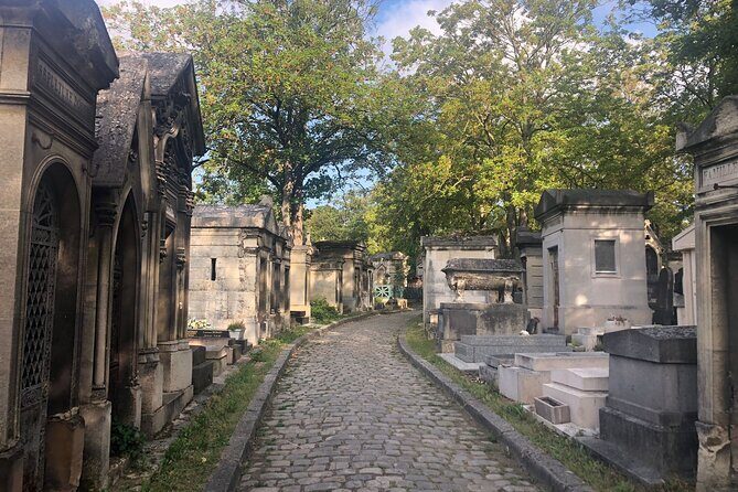 2.5 Hour Walking Tour of Père Lachaise Cemetery from Paris - Why Max Is the Guide to Choose