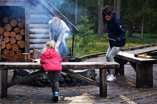 2.5 Hours Hike in Vaattunkikongas Forest Trail - The Hike Itself