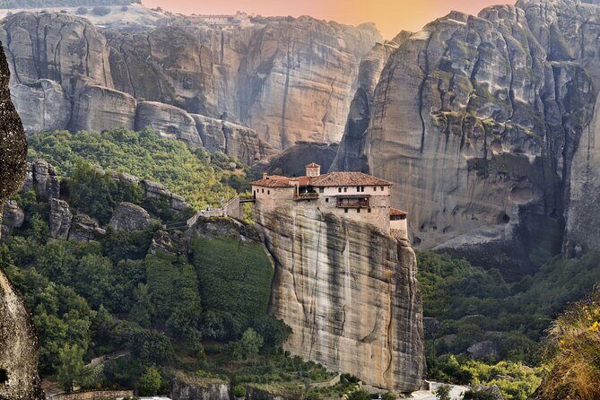 2-Day Delphi Meteora Tour From Athens - From Athens to Greece’s Religious and Historical Marvels