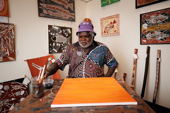 2 Day Kakadu Resort Yellow Water Cruise Comfort Tour from Darwin - Day Two: Sunrise and Cultural Exploration