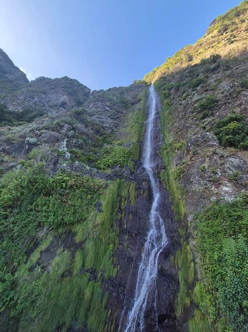2-Day Madeira Tour: East & West with Local Guide & Tastings - Is This Tour Worth It?