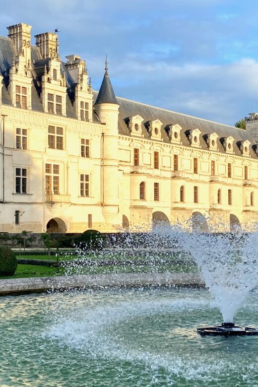 2-day Private Top 6 Loire Valley Castles from Paris Mercedes - Introducing the 2-Day Private Loire Valley Castles Tour from Paris