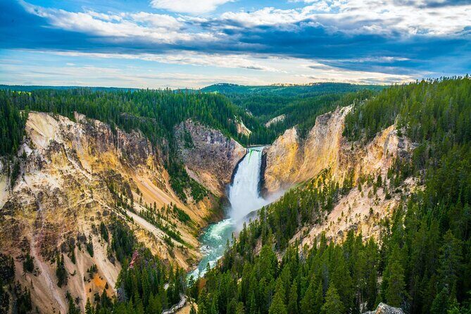 2-Day Private Tour in Yellowstone(Lower and Upper Loops w Iconic Sites) w Lunch - FAQ