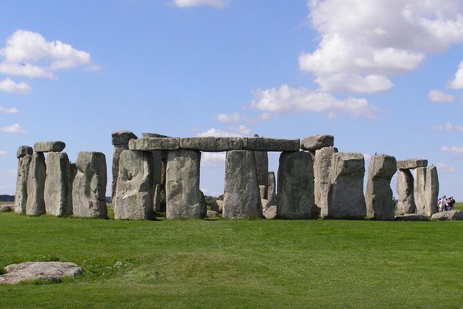 2-Day Stonehenge, Cotswolds, Bath and Oxford Private Tour from Southampton - Who is This Tour Best For?