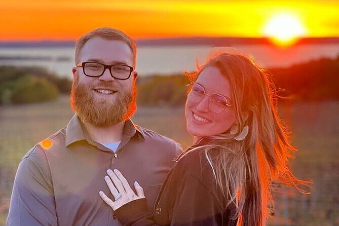 2 Day Wine Tour NON BUS Traverse City Wine Country 2 Peninsula - Key Points