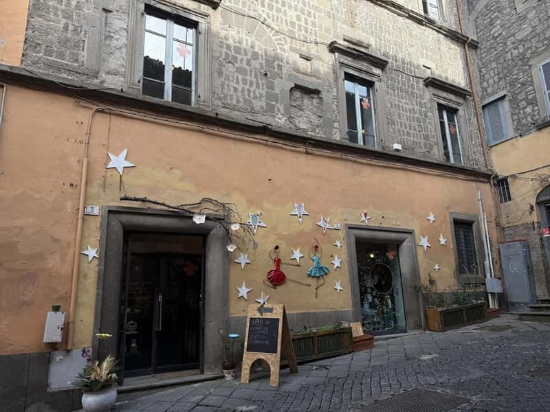 2-hour Ceramics Workshop in downtown Viterbo - Discovering the Heart of Viterbo’s Ceramics Scene