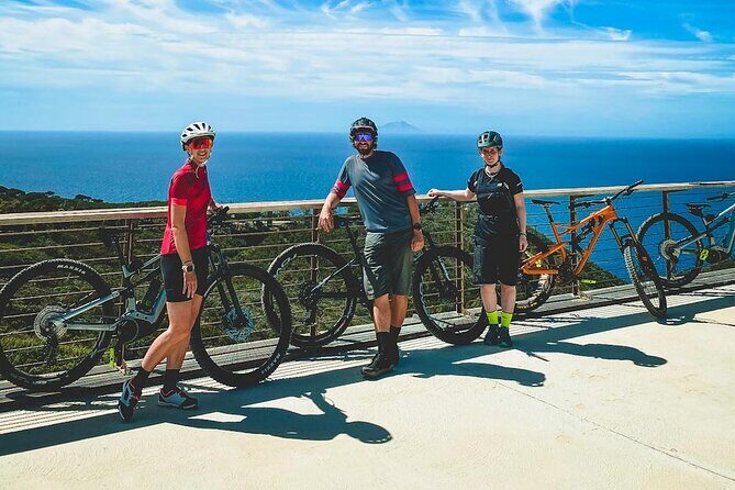 2-Hour e-bike Tour with Wine Tasting in Tenuta delle Ripalte - A Friendly Look at the 2-Hour E-bike Tour with Wine Tasting in Tenuta delle Ripalte