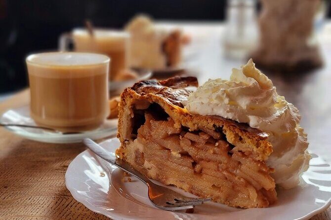 2 hour food tasting Tour in Amsterdam Group Tour - Exploring the 2-Hour Food Tasting Tour in Amsterdam: An Honest Look