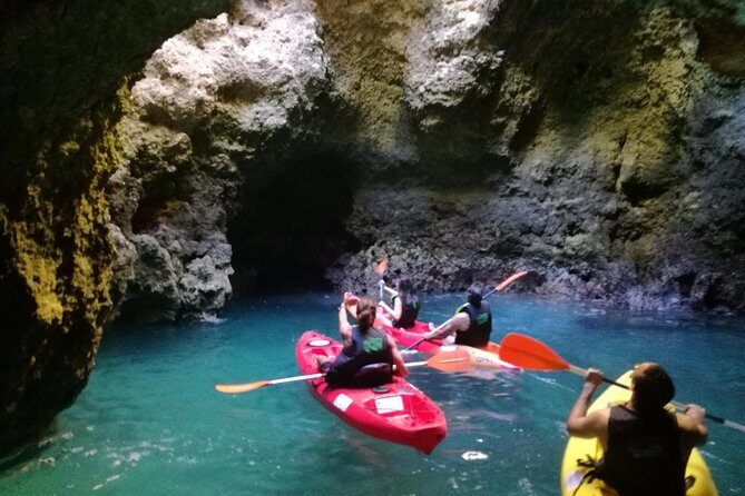 2-hour Kayak Tour of Ponta da Piedade Caves and Beaches - What It Feels Like Paddling in the Caves