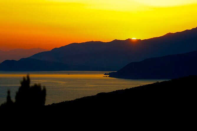 2-Hour Magical E-bike Tour at Sunset in Capoliveri - What the Reviews Say