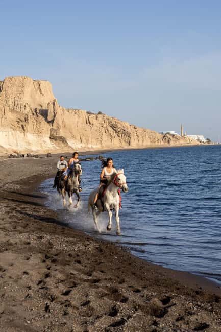2-Hour Morning Horse Ride with Professional Photos - Who Is This Tour Best For?