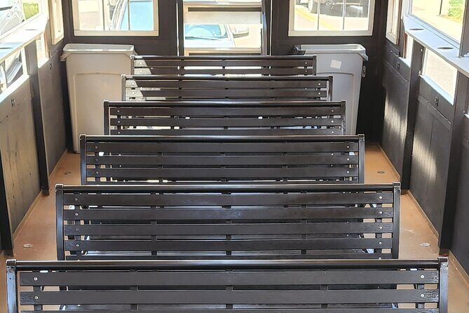 2 Hour Narrated Sightseeing Tractor Tour of Nashville - The Pros and Cons